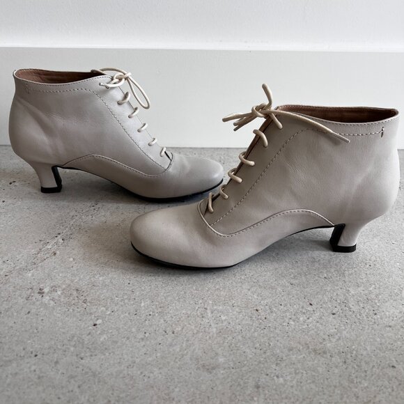 Array Leather Booties - Picture 6 of 12